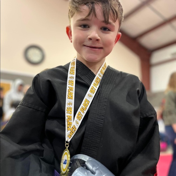 Meet your Posher, Krissy! - Picture 4 of 14